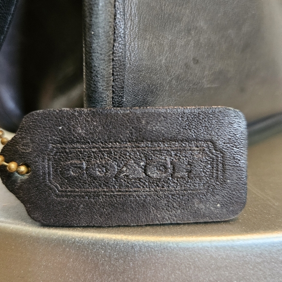 Vintage Coach Crossbody Bag - Picture 2 of 9